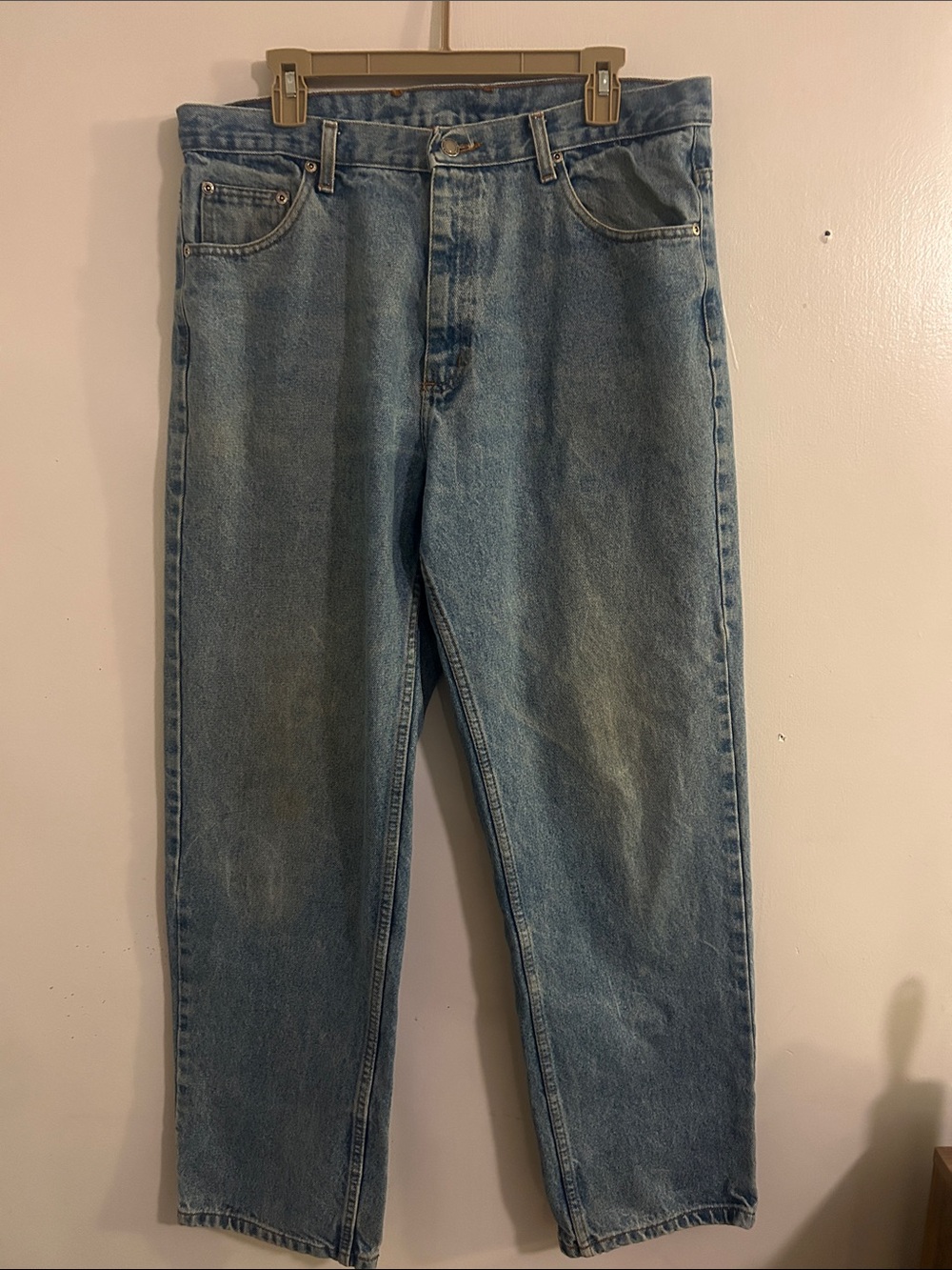 Relaxed Light Blue Men's Denim Jeans - Classic Casual Fit